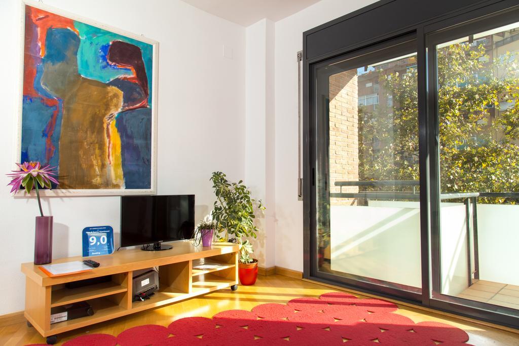 New & Sunny Apartment Barcelona Eksteriør billede