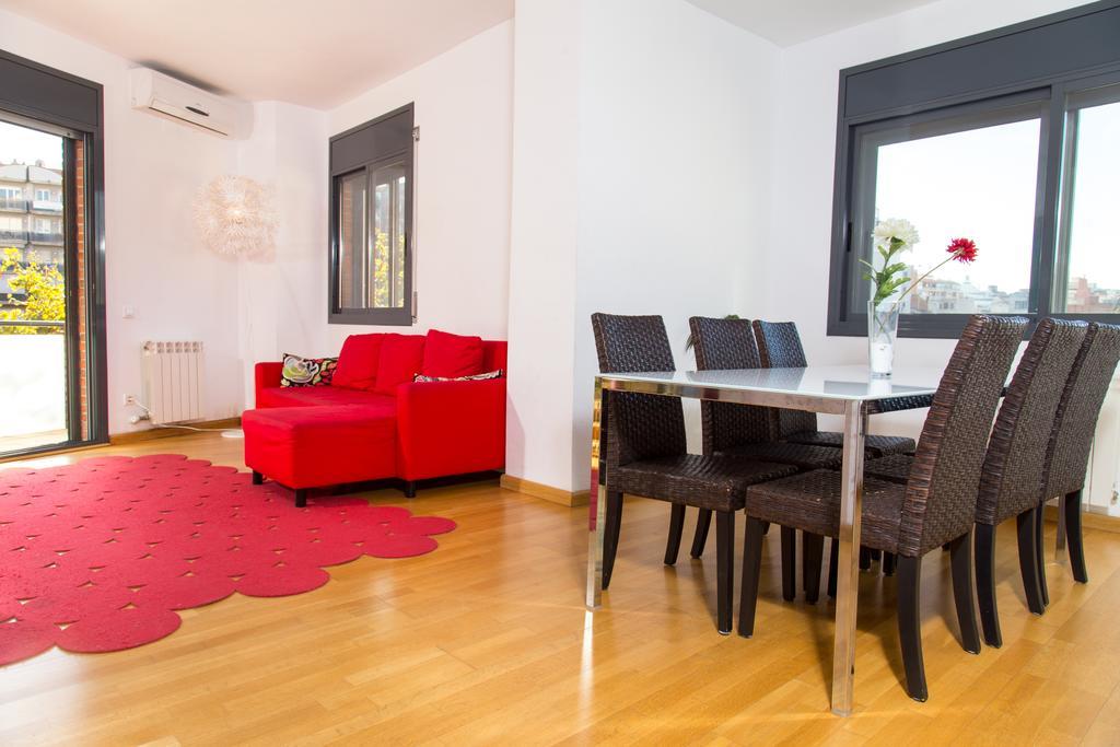New & Sunny Apartment Barcelona Eksteriør billede